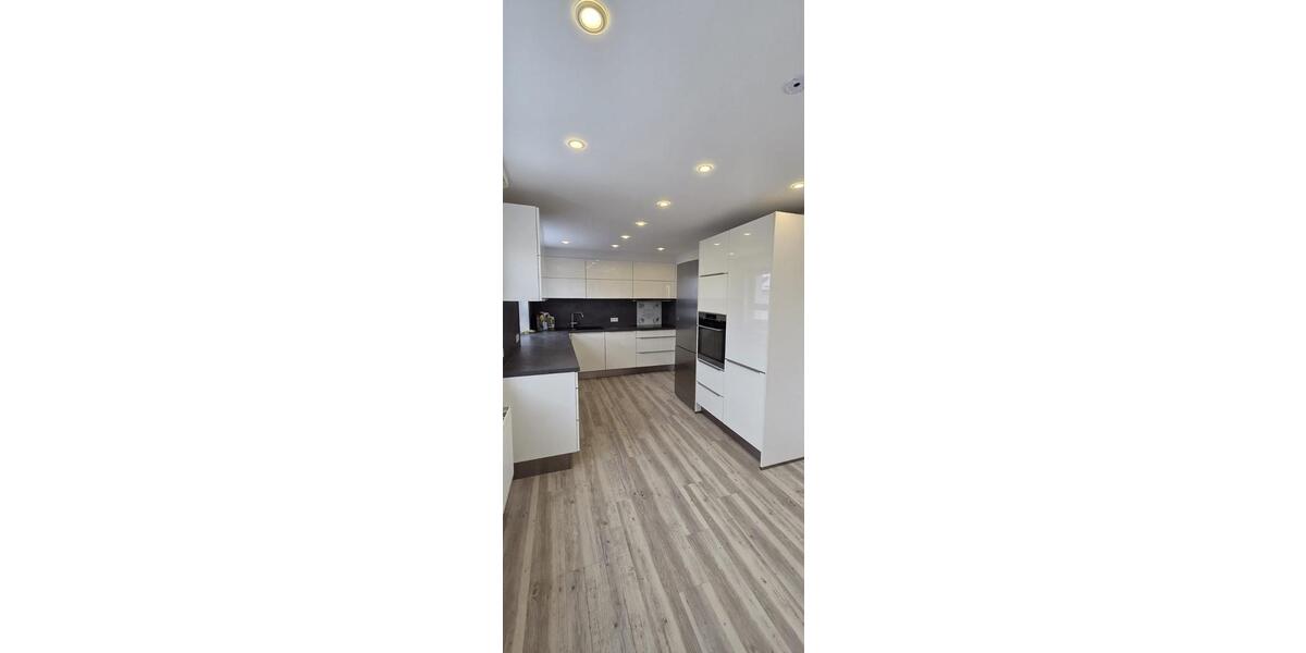 Modernisierte 3-Zimmer-Wohnung mit Terrasse und Garten 3 zimmer