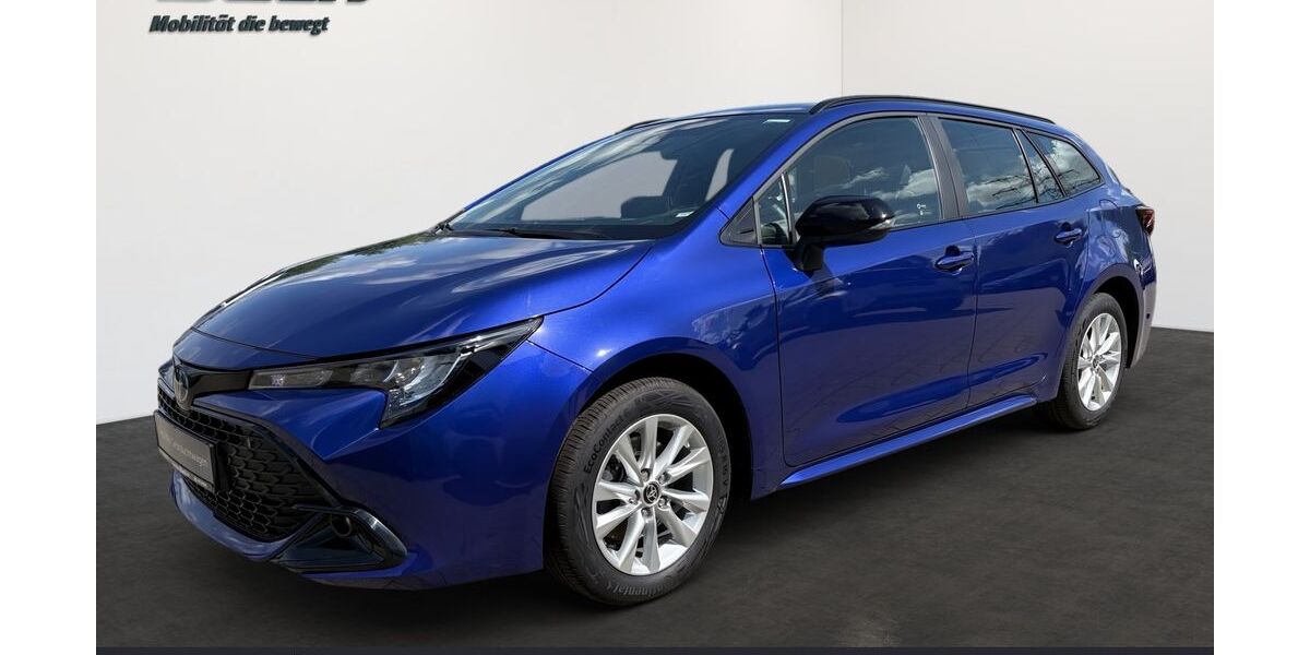 Toyota Corolla 15.870 km 28.990 &euro; Villingen-Schwenningen 78048