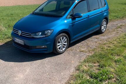 VW Touran 107.250 km 15.900 &euro; Lauffen 74348