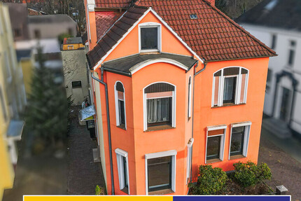 Delmenhorst-Stadtmitte Historische Stadtvilla mit zwei Wohneinheiten und Ausbaureserve - Haus Delmenhorst | Angebot:25097305