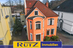 Delmenhorst-Stadtmitte Historische Stadtvilla mit zwei Wohneinheiten und Ausbaureserve - Zweifamilienhaus Delmenhorst | Angebot:25097305