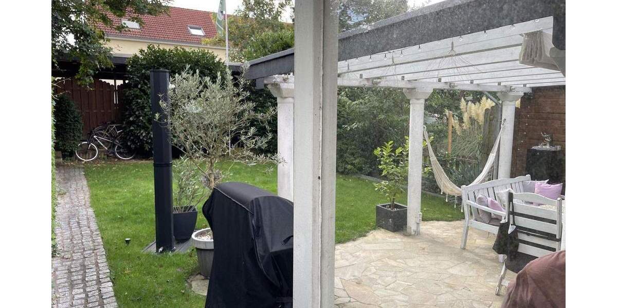 Familienfreundliches Reihenendhaus, Carport & Einliegerwohnung in ruhiger Lage am Königsforst 6 zimmer