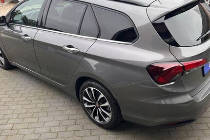 Fiat Tipo 103.701 km 9.750 &euro; Fürstenwalde 15517