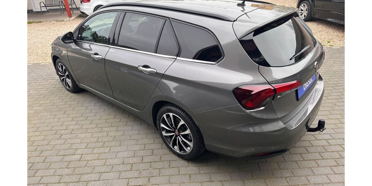 Fiat Tipo 103.701 km 9.750 &euro; Fürstenwalde 15517
