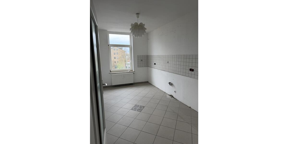 Etagenwohnung Nordhausen - 3 Zimmer, 89 m&sup2;, 700&euro; | Angebot:26365476