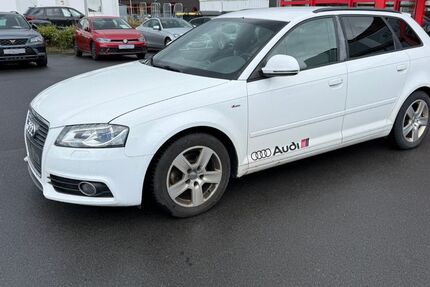 Audi A3 231.397 km 2.500 &euro; Suhl 98529