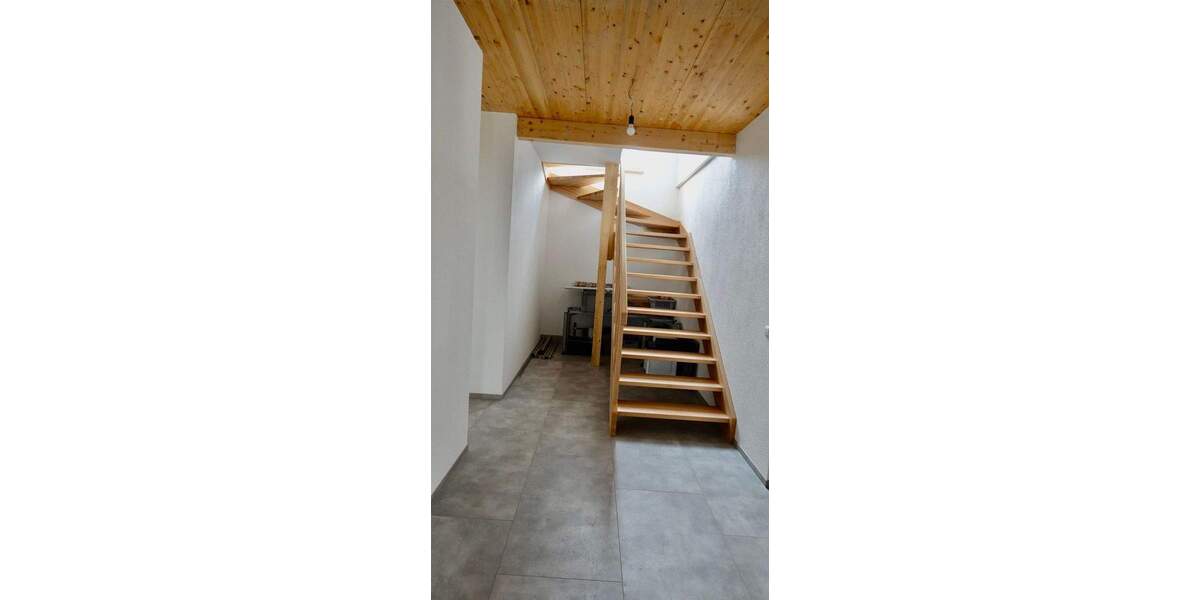 Gewerbeobjekt Radolfzell am Bodensee Böhringen - 6 Zimmer, 229 m&sup2;, 850.000&euro; | Angebot:25678540