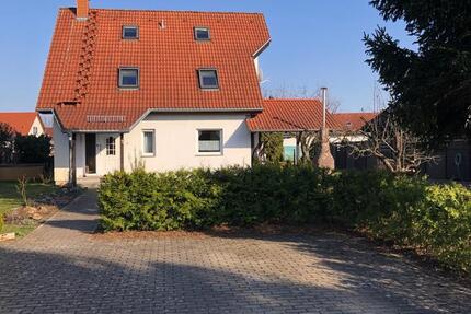 Haus Senftenberg - 4 Zimmer, 120 m&sup2;, 1.500&euro; | Angebot:25955462