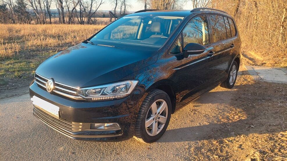 VW Touran 98.000 km 20.999 € Reichertshofen 85084