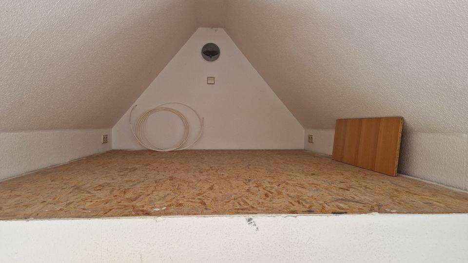 Dachgeschoßwohnung Neustadt am Rübenberge - 1 Zimmer, 34 m&sup2;, 425&euro; | Angebot:26412412