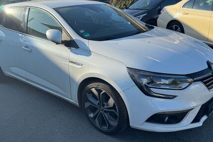 Renault Megane 88.900 km 9.990 &euro; Sontra 36205