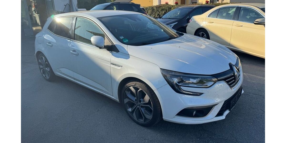 Renault Megane 88.900 km 9.990 &euro; Sontra 36205