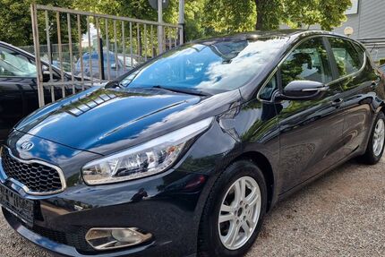 Kia ceed / Ceed 105.000 km 5.450 &euro; Mannheim 68199