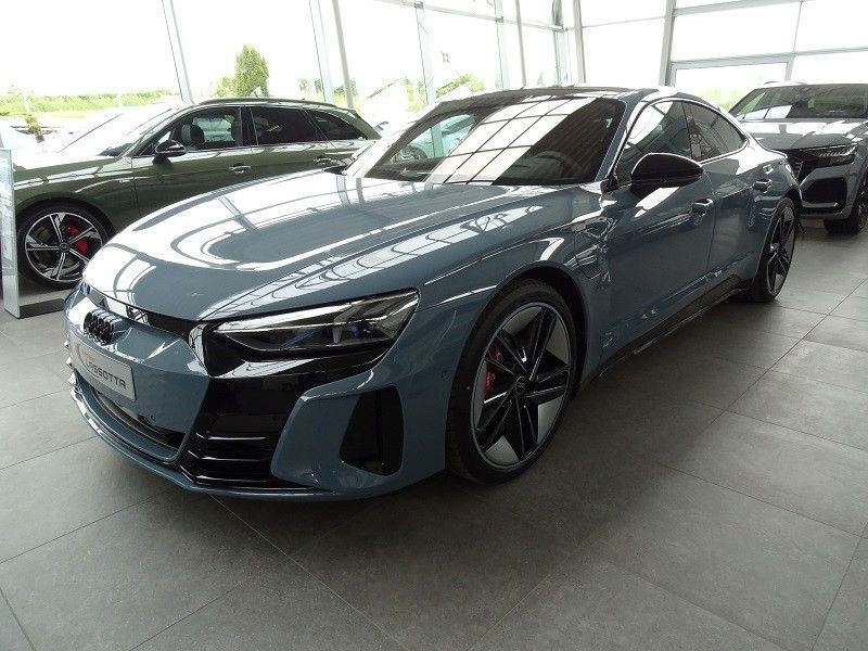 e-tron GT