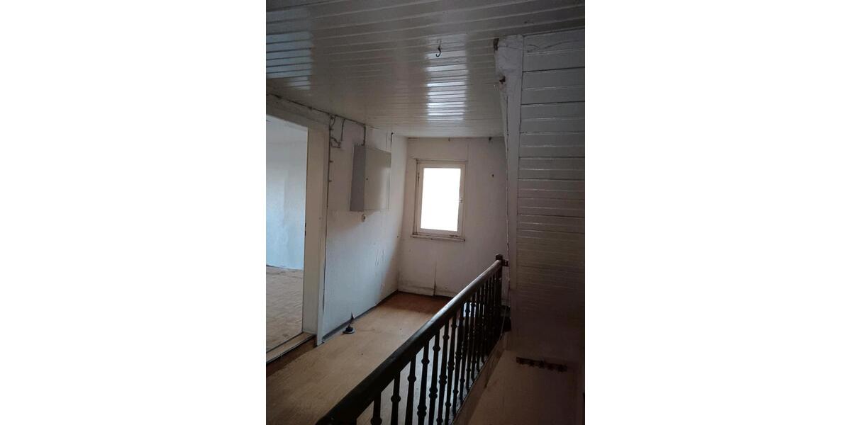 Doppelhaushälfte Hardheim - 4 Zimmer, 90 m&sup2;, 110.000&euro; | Angebot:25839631