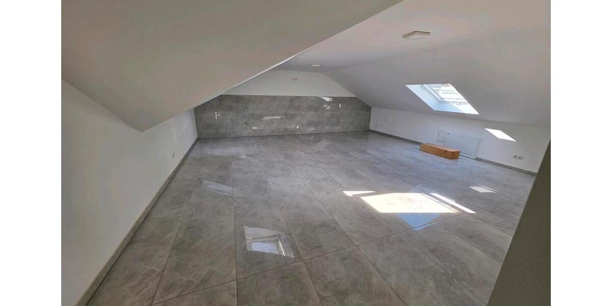 Dachgeschoßwohnung Neustadt an der Weinstraße - 2 Zimmer, 60 m&sup2;, 660&euro; | Angebot:26399629