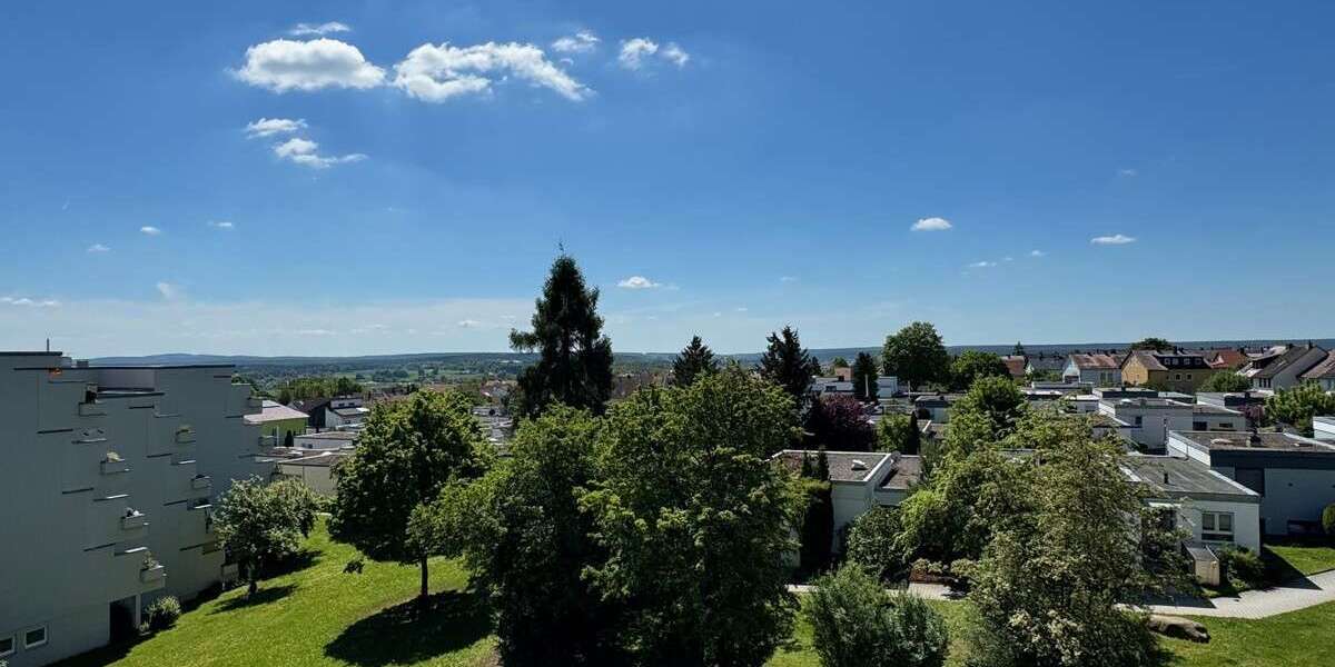 Etagenwohnung Amberg - 2 Zimmer, 66 m&sup2;, 179.000&euro; | Angebot:26703810