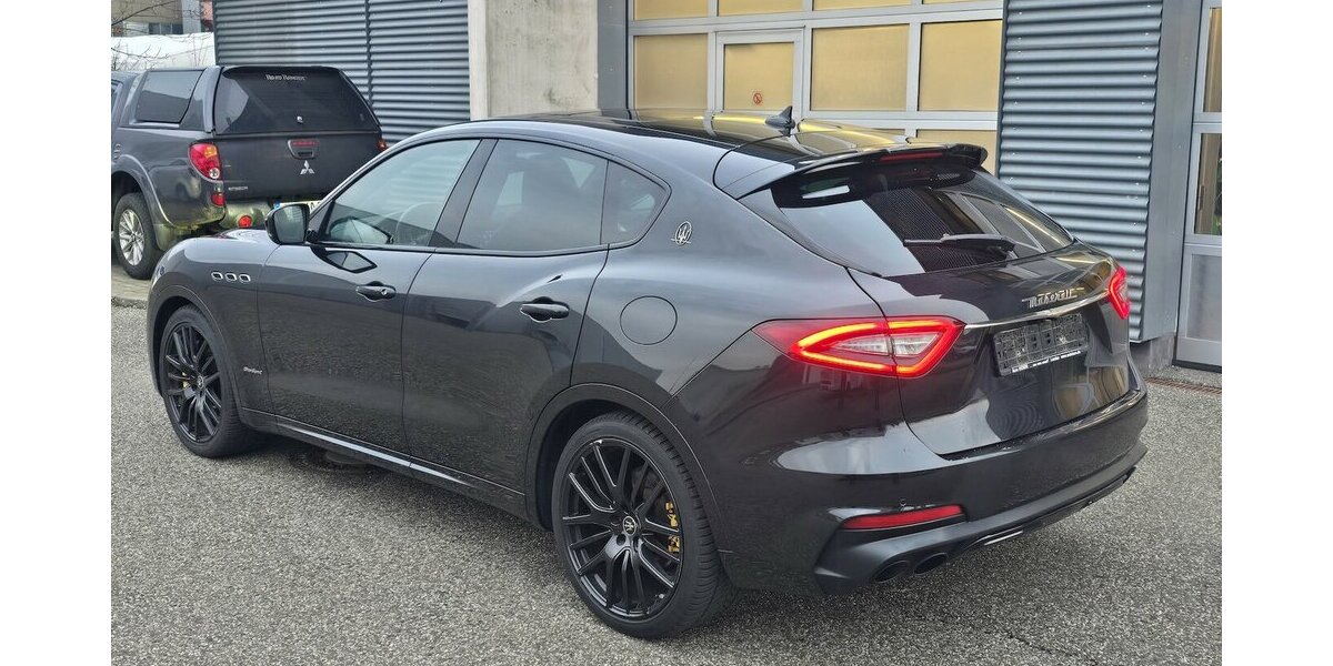Maserati Levante GranSport Q4 BI XENON NAVI Luftfederung 65.000 km 51.998 &euro; Landau 76829