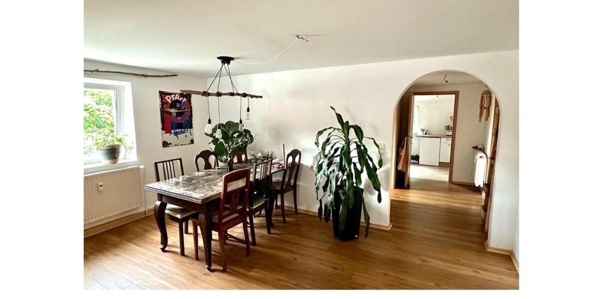 Dachgeschoßwohnung Rehlingen-Siersburg Siersburg - 3.5 Zimmer, 99 m&sup2;, 720&euro; | Angebot:26356247