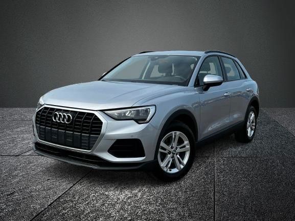 Audi Q3 147.000 km 18.990 &euro; Blankenfelde-Mahlow 15831