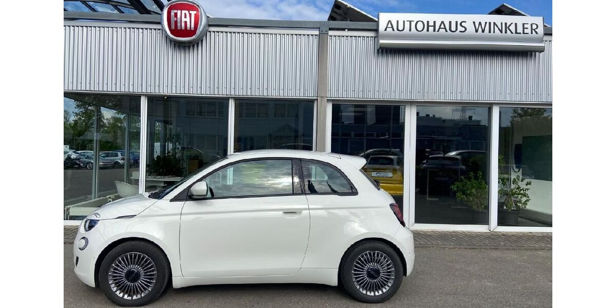Fiat 500e 5.600 km 16.990 &euro; Asperg 71679