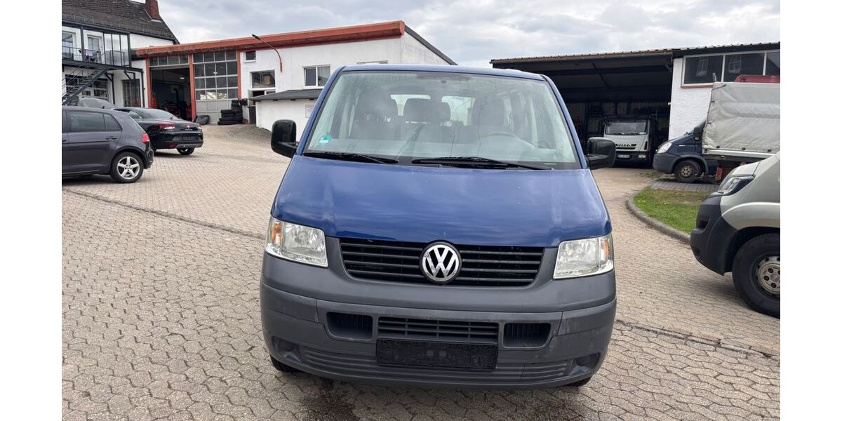 VW T5 Transporter 290.351 km 3.600 &euro; Müllenbach 53520