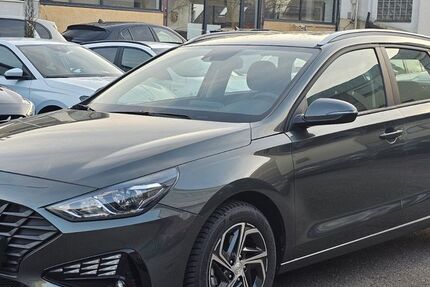 Hyundai i30 4.699 km 18.950 &euro; Leonberg 71229