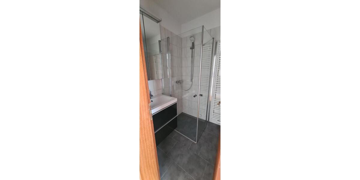 Terrassenwohnung Kürnach - 1 Zimmer, 35 m&sup2;, 350&euro; | Angebot:26413623