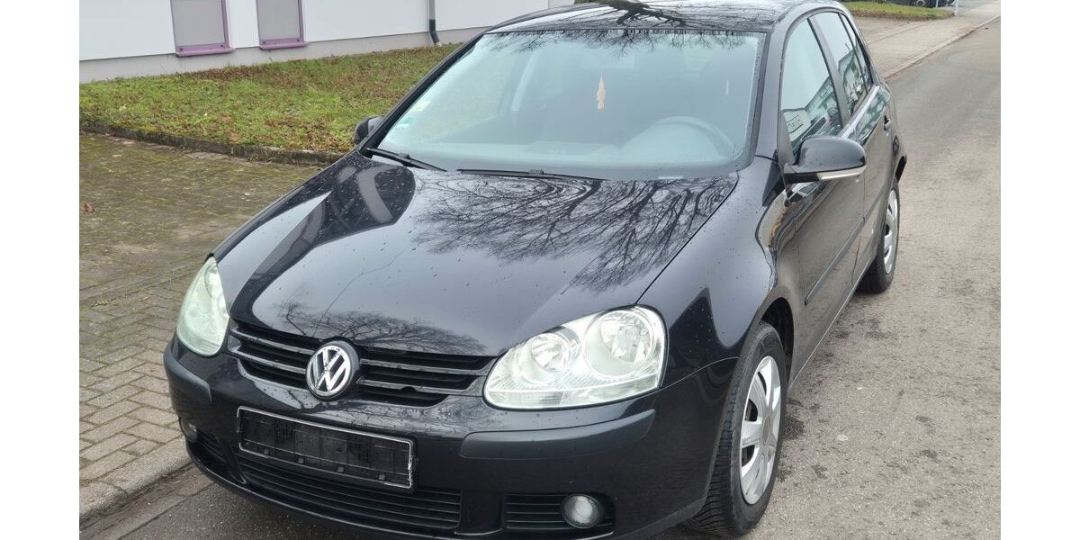 VW Golf 191.000 km 2.399 &euro; Kippenheim 77971