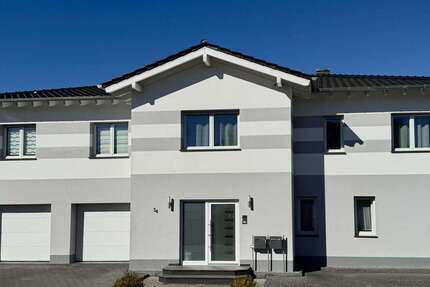Haus Simmern - 7 Zimmer, 213 m&sup2;, 645.000&euro; | Angebot:25626635