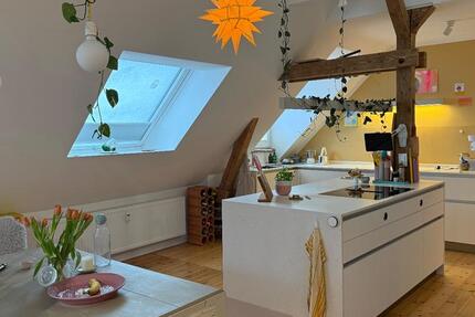 Wohnung Kiel Wik - 5 Zimmer, 152 m&sup2;, 1.800&euro; | Angebot:24779352