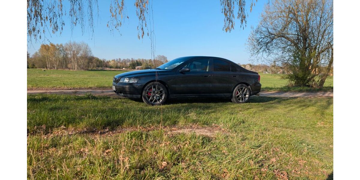 Volvo S60 54.442 km 9.500 &euro; Zittau 02763