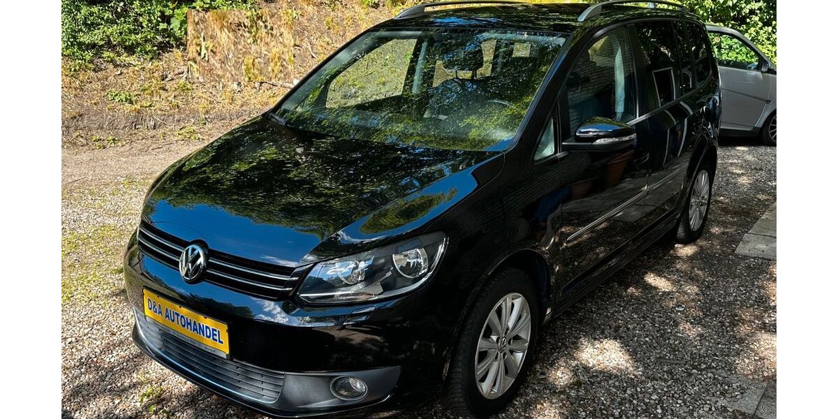 VW Touran 160.000 km 11.990 &euro; Hamburg 22529