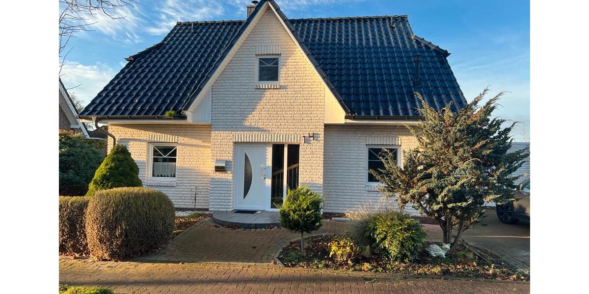 Einfamilienhaus Bockhorn - 6 Zimmer, 140 m&sup2;, 1.350&euro; | Angebot:25334341