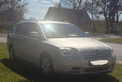 Toyota Avensis 272.000 km 2.500 &euro; Teterow 17166