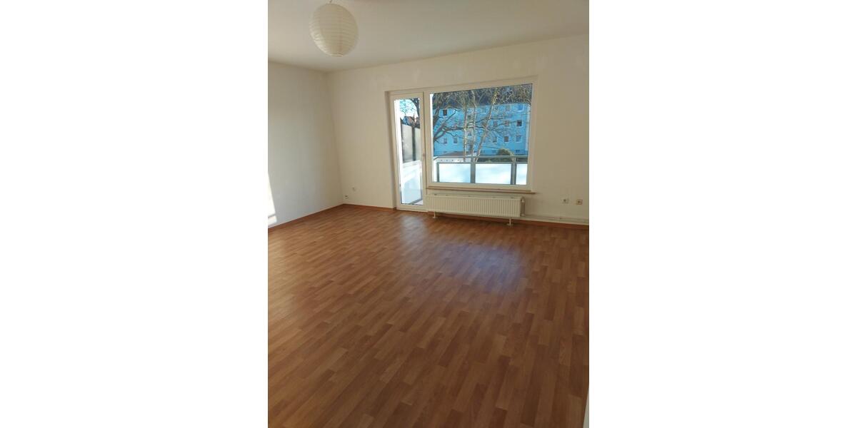 Etagenwohnung Lüchow (Wendland) - 3 Zimmer, 67 m&sup2;, 520&euro; | Angebot:25903008