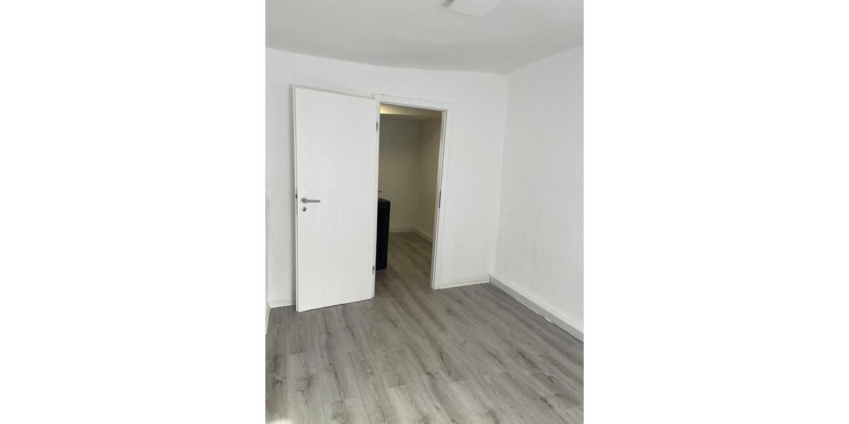 Etagenwohnung Asperg - 3 Zimmer, 60 m&sup2;, 990&euro; | Angebot:26350159