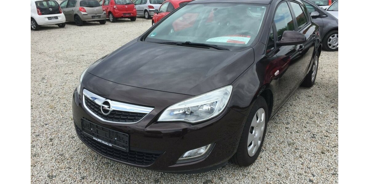 Opel Astra Edition,Klima,el.Fh.,ESP! 150.000 km 4.700 &euro; Himmelkron 95502