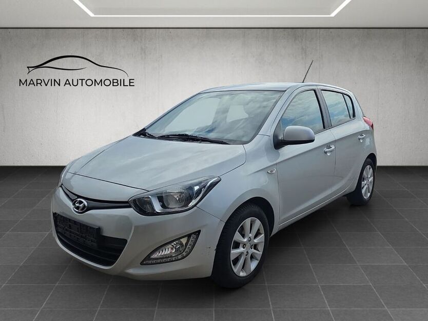 i20