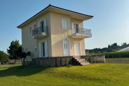 Haus Dassel - 180.000&euro; | Angebot:27122964