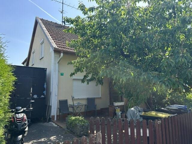 Doppelhaushälfte Wallersdorf - 5 Zimmer, 133 m&sup2;, 160.000&euro; | Angebot:26741961