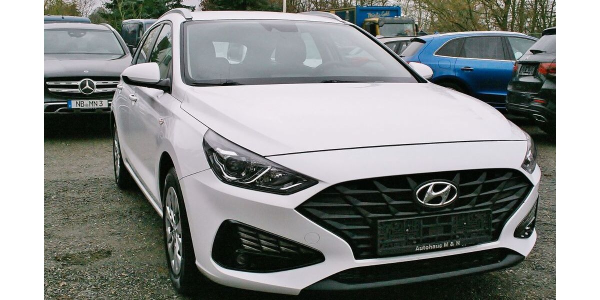 Hyundai i30 97.000 km 11.750 &euro; Sponholz bei Neubrandenburg 17039
