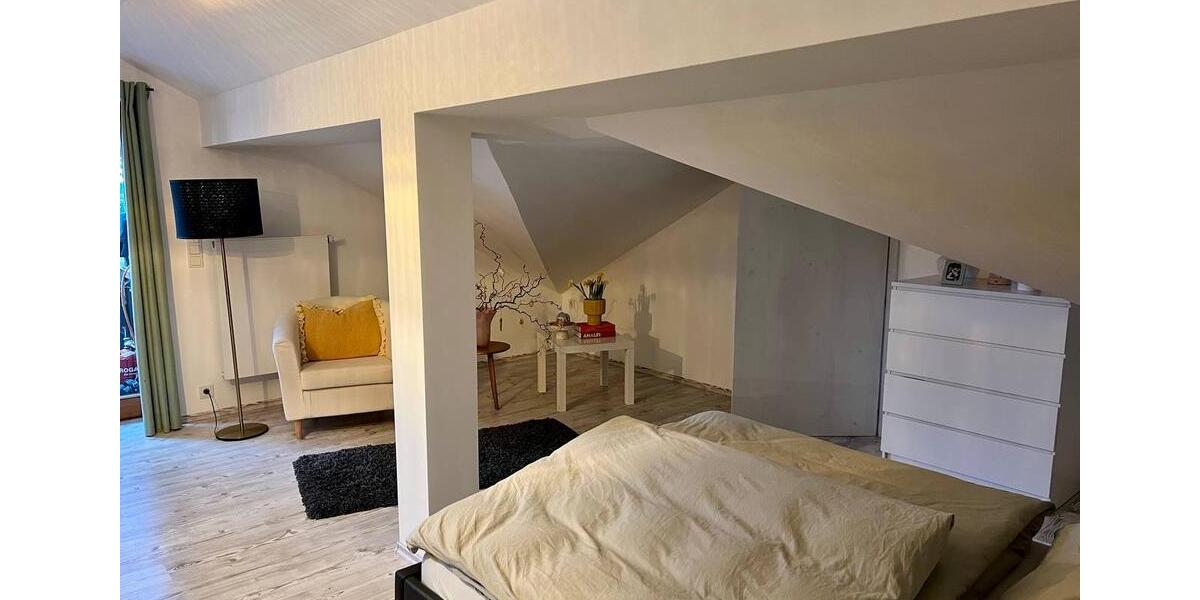 Dachgeschoßwohnung Tuntenhausen - 2 Zimmer, 71 m&sup2;, 1.050&euro; | Angebot:26394283