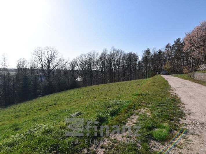 Grundstück Crimmitschau Lauenhain - 56.250&euro; | Angebot:25705551