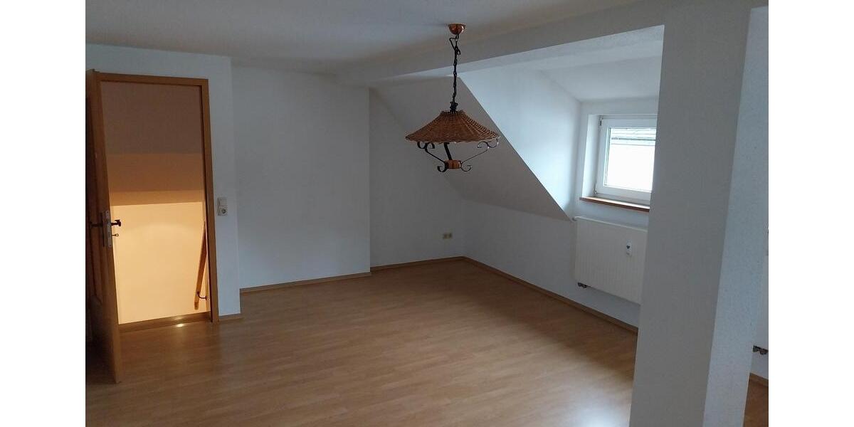 Etagenwohnung Neusalza-Spremberg Spremberg - 3 Zimmer, 95 m&sup2;, 510&euro; | Angebot:20911320