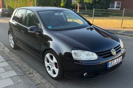VW Golf 270.000 km 2.950 &euro; Lohne(Oldenburg) 49393
