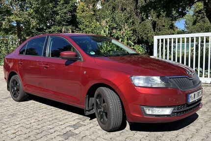 Skoda Rapid 152.000 km 6.600 € Munchen 81245
