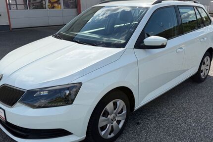Skoda Fabia 236.000 km 3.999 &euro; Marl 45772