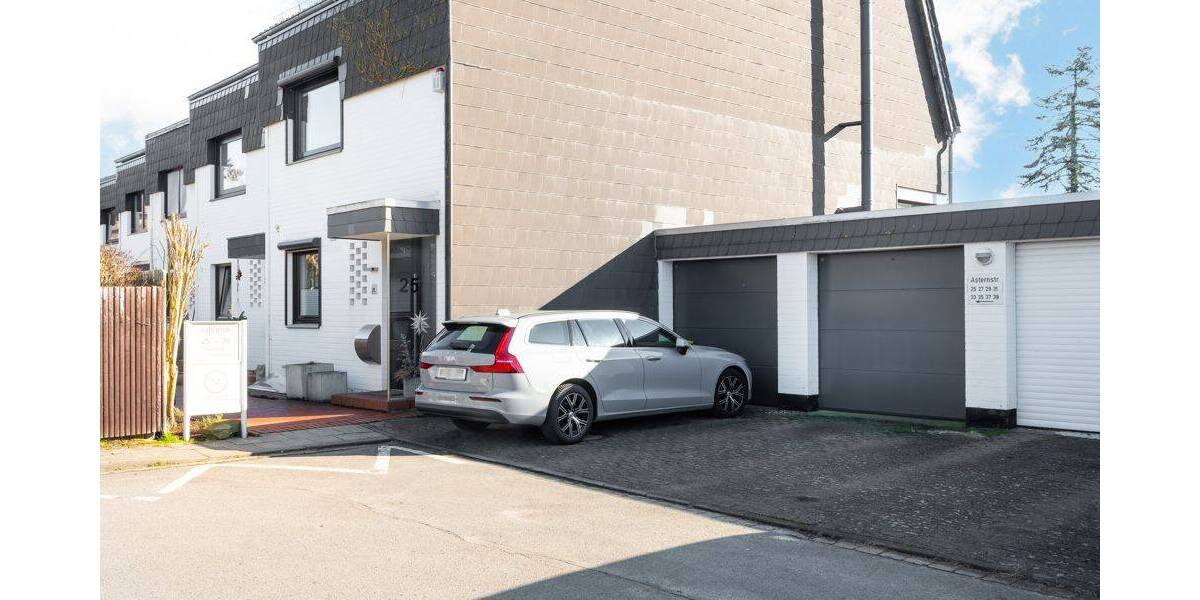 Reihenendhaus Lehrte - 7 Zimmer, 146 m&sup2;, 299.900&euro; | Angebot:26886370