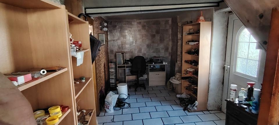 Doppelhaushälfte Tholey - 6 Zimmer, 130 m&sup2;, 54.000&euro; | Angebot:26324988